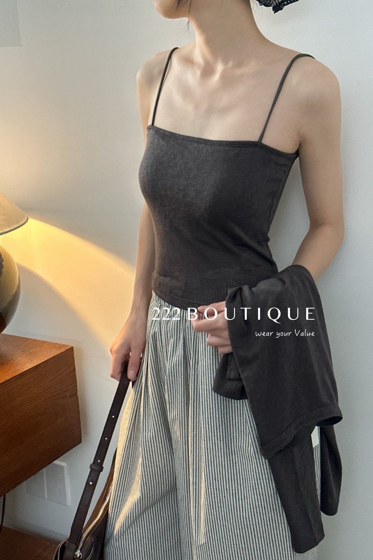 11a133 Cropped cami bra