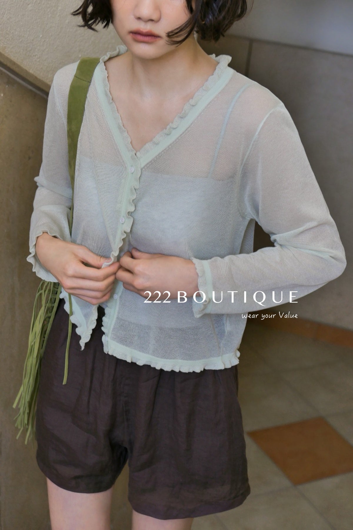 11a133 Cropped cami bra