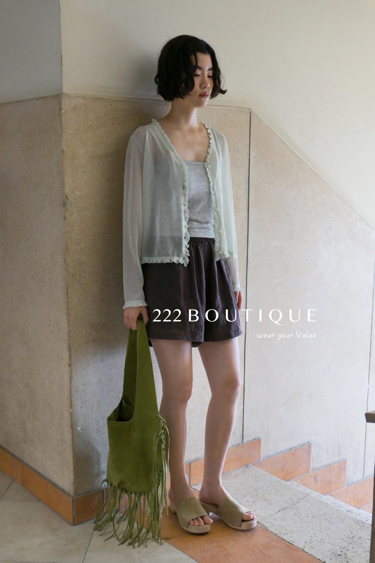 11a133 Cropped cami bra