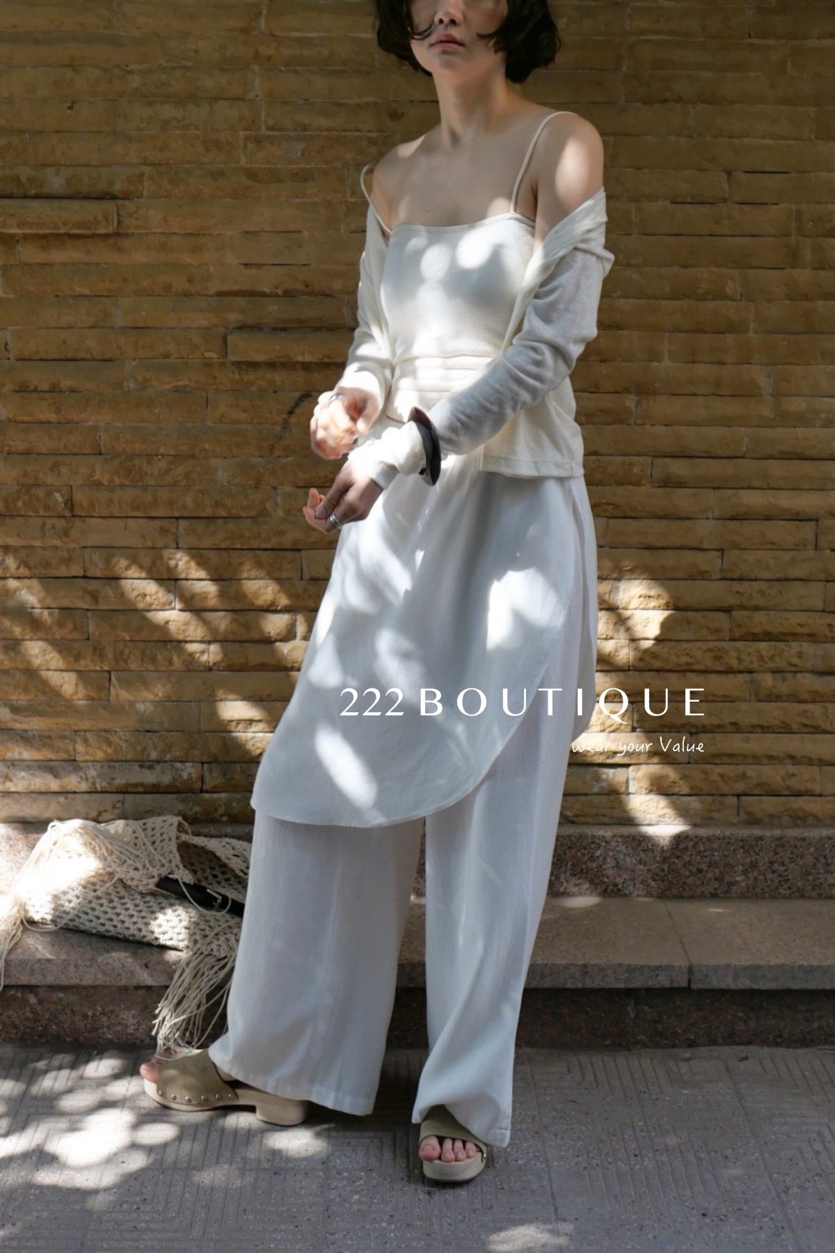 11a133 Cropped cami bra