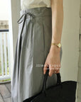 13q25 Long wide-leg pants with front overlay