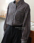 13a65 Summer-ready striped button-down shirt