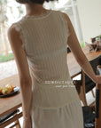 13a67 Lace-trimmed sleeveless blouse