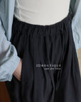 13q28 Lightweight straight-leg pants for summer