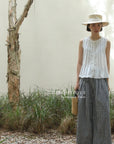 13q28 Lightweight straight-leg pants for summer