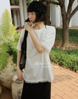 13a66 Graphic tee with ruffled hem