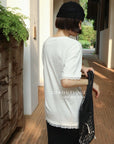 13a66 Graphic tee with ruffled hem