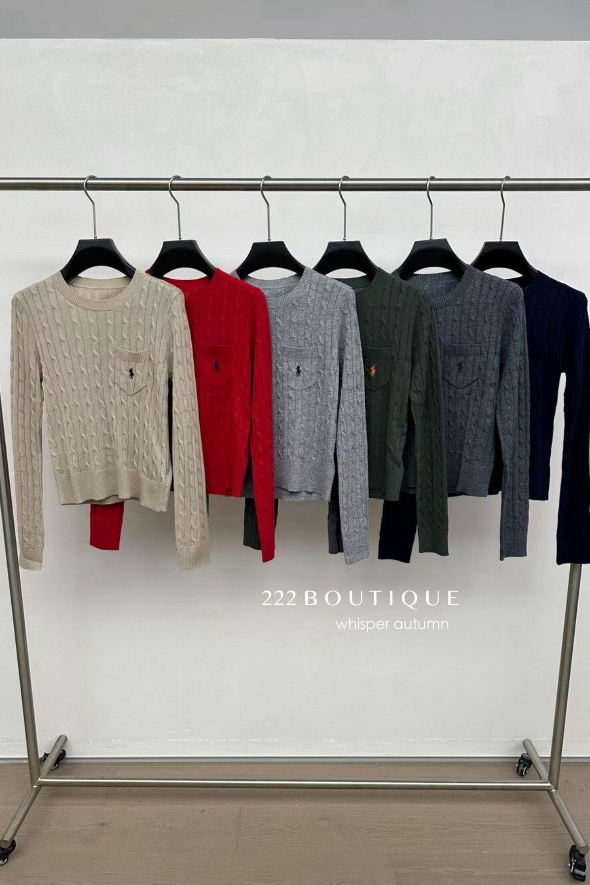16a116 Cashmere polo sweater