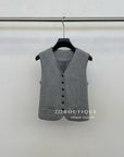 16a107 V-neck gilet