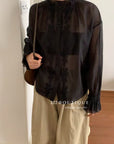 17a7 Silk blouse with lace sleeve details