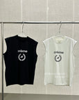 sleeveless t-shirt