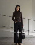 20q22 Fleece-lined straight-leg jeans with belt