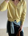 20a35 Wool cardigan
