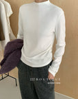18a95 Thermal high-neck top