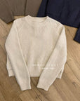 19a101 Cashmere knit top with hem pockets