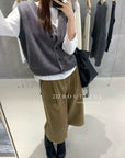 18a52 Cashmere knit vest