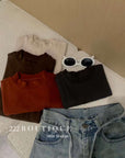 sleeveless top