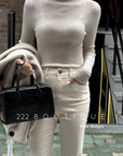 TURTLENECK KNITTED SWEATER