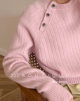 Round neck sweater