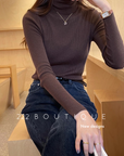TURTLENECK KNITTED SWEATER