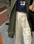 Pockets straight trousers