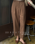 Elastic waist straight trousers