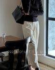 Pockets straight trousers