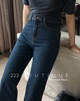High-waist straight jeans