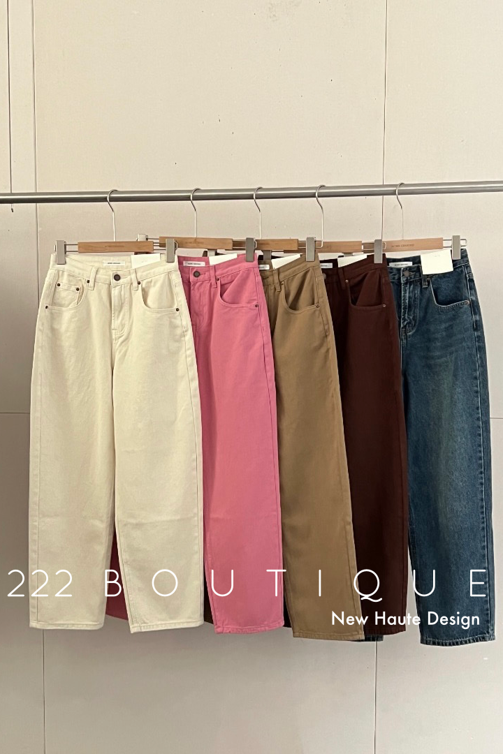 High-rise straight jeans