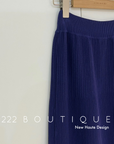pleated skirt