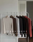 High collar sweater