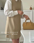 sleeveless dress