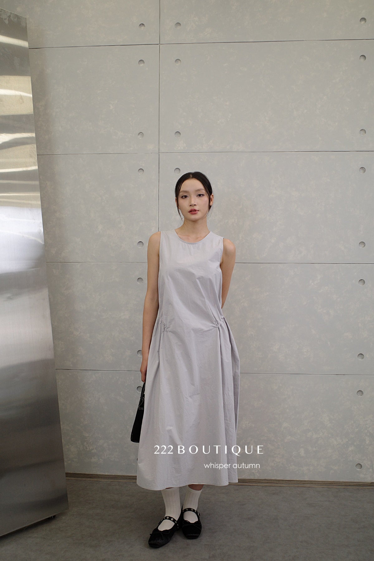 16v8 Tiered round-neck silk dress
