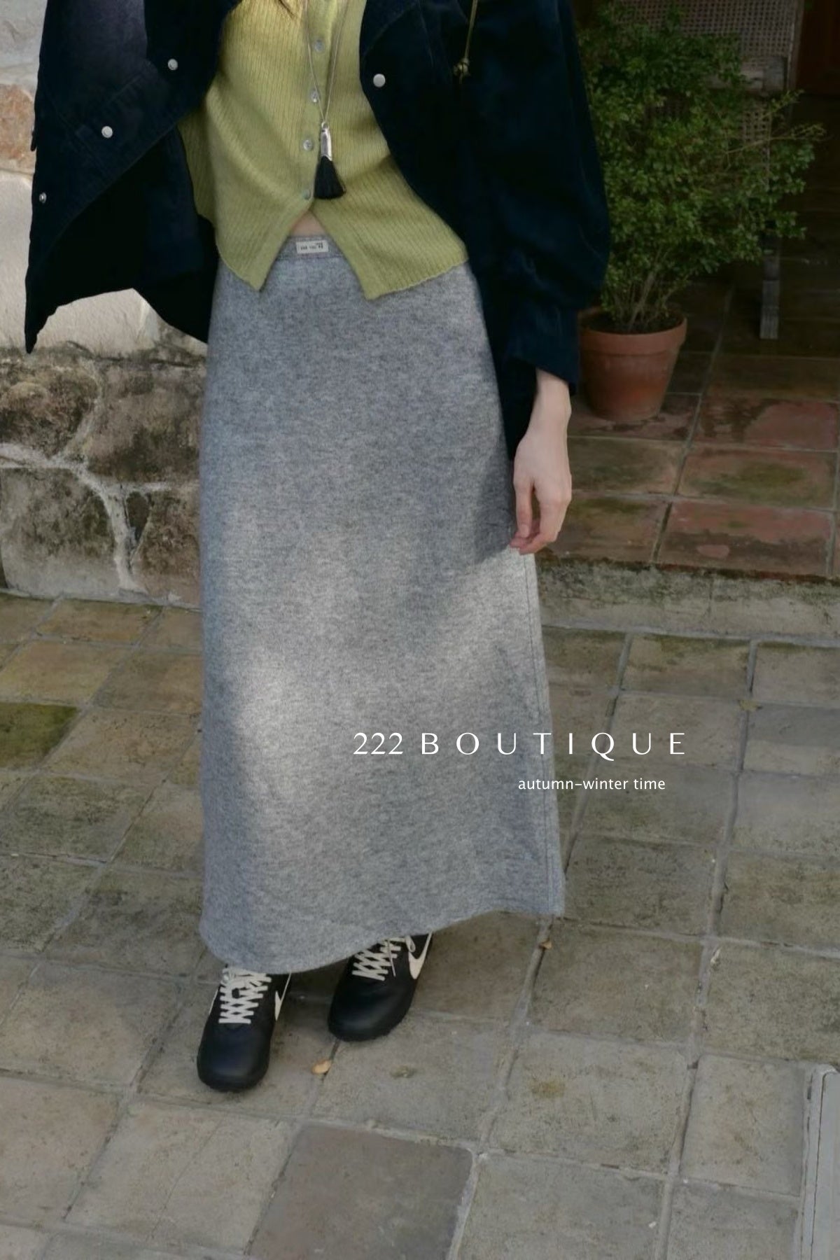 18v3 Basic long wool blend skirt