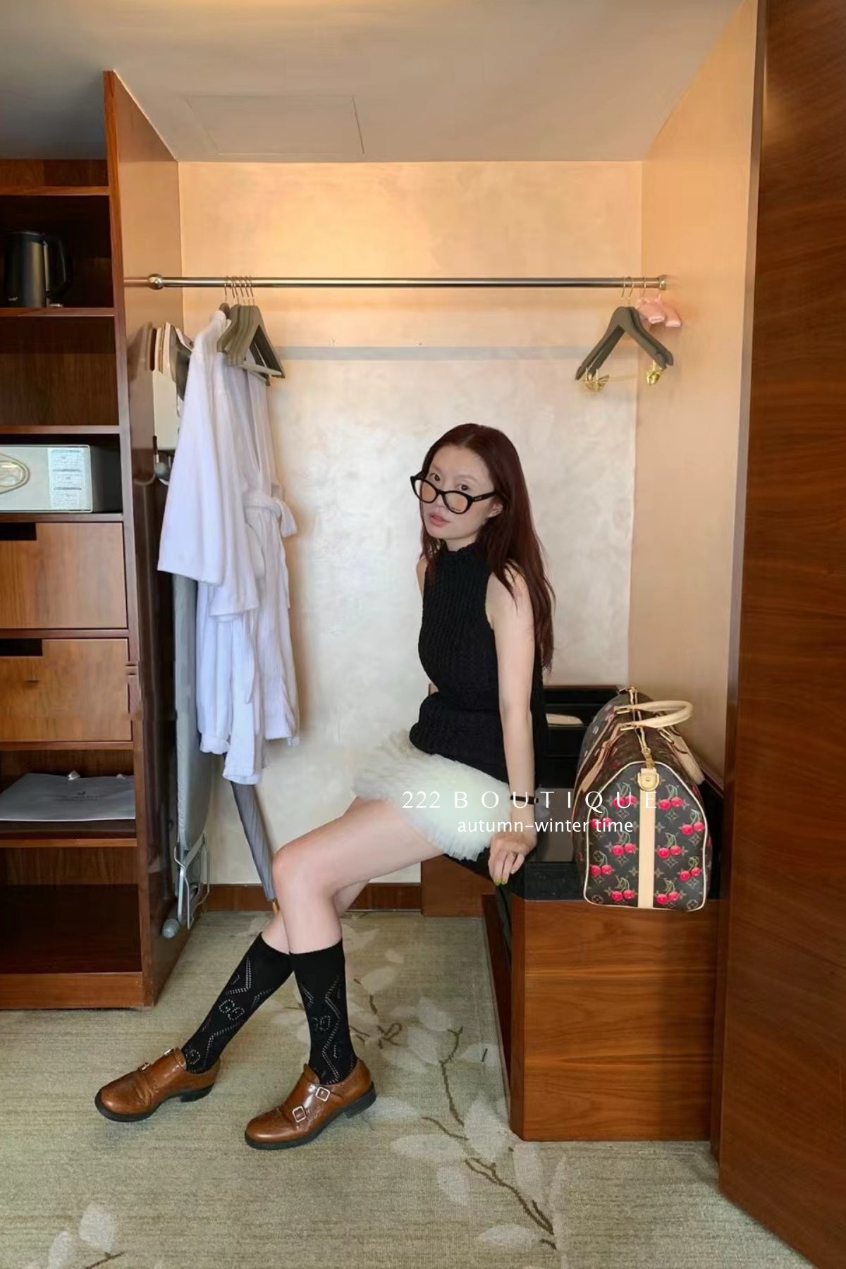 17a80 Hand-Crocheted High-Neck Vest – Cream &amp; Beige