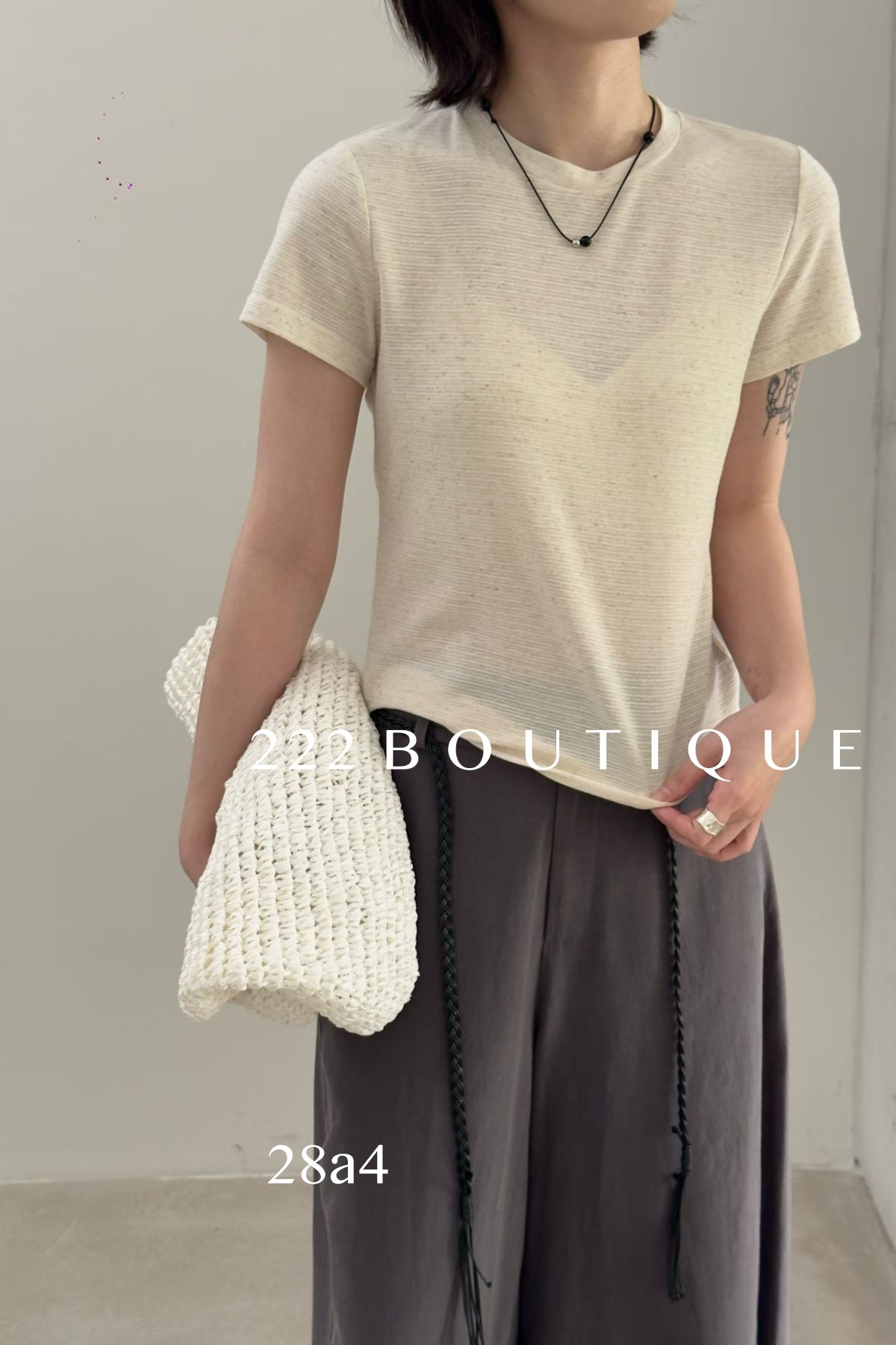 28a4-   SLIM KNIT TEE