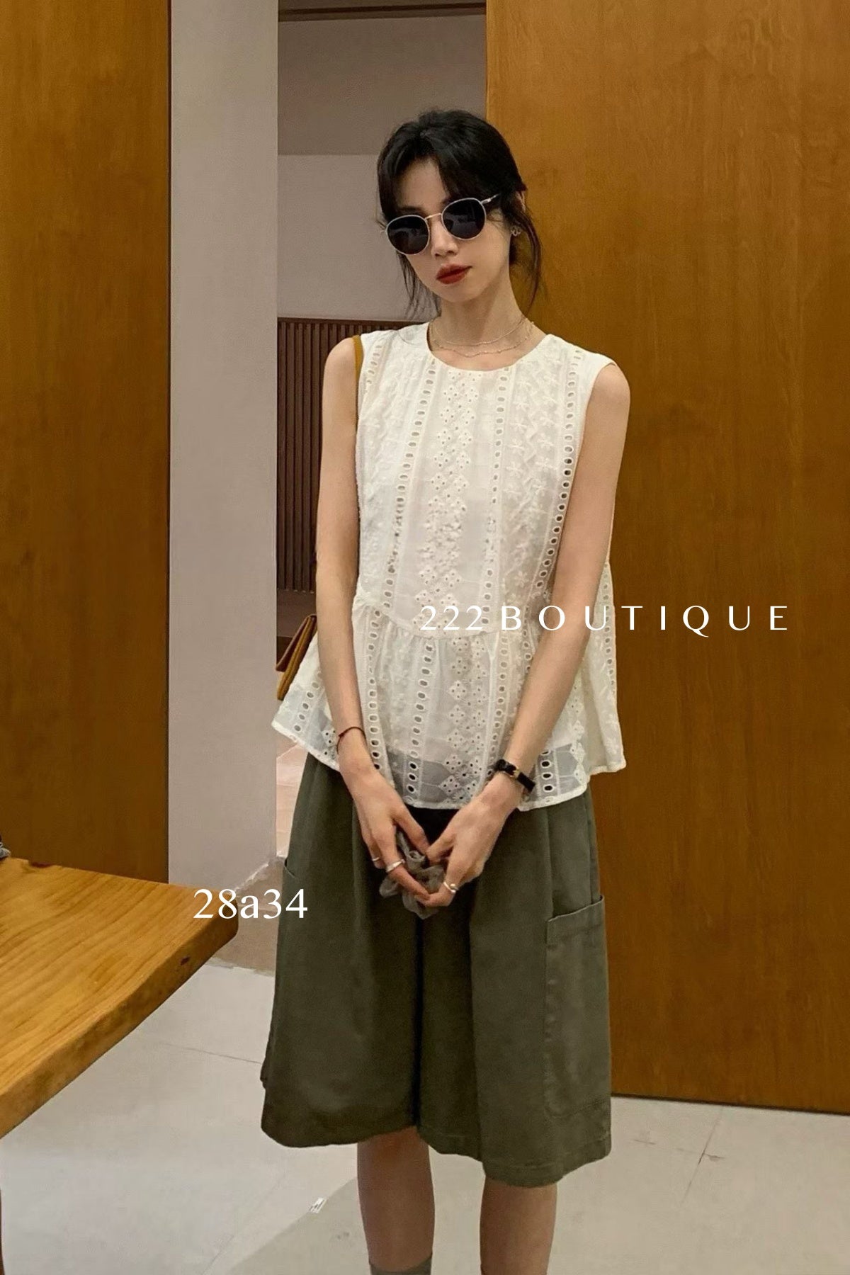 28A34 -  LACE COTTON BLOUSE