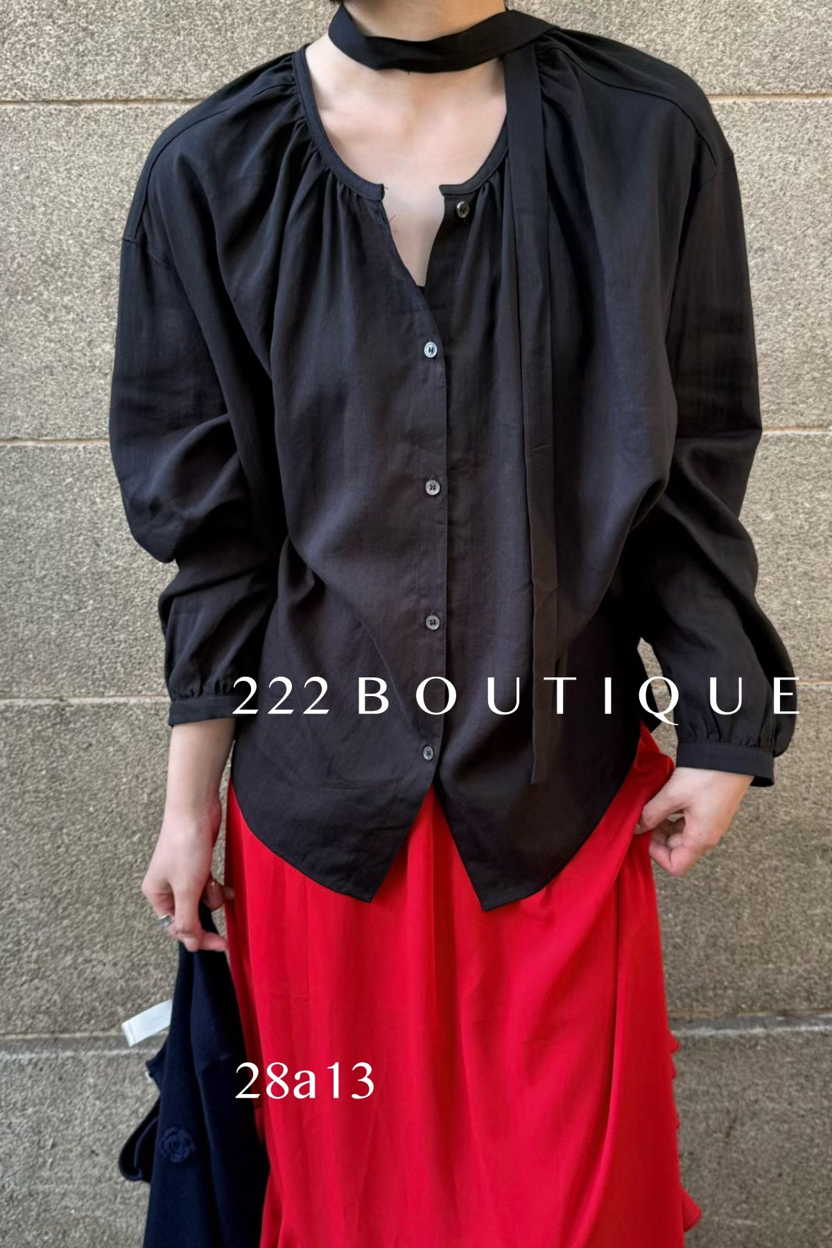 28a13- STAND COLLAR BLOUSE