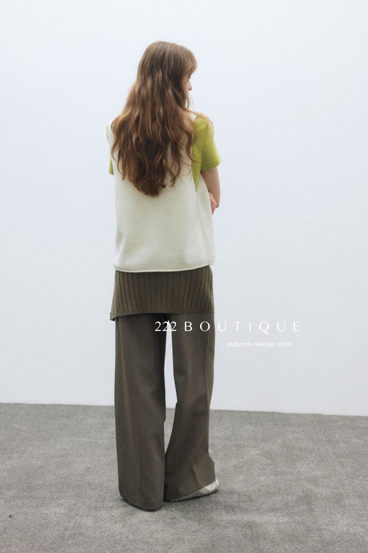 18a47 V-neck cashmere vest