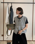 18a52 Cashmere knit vest