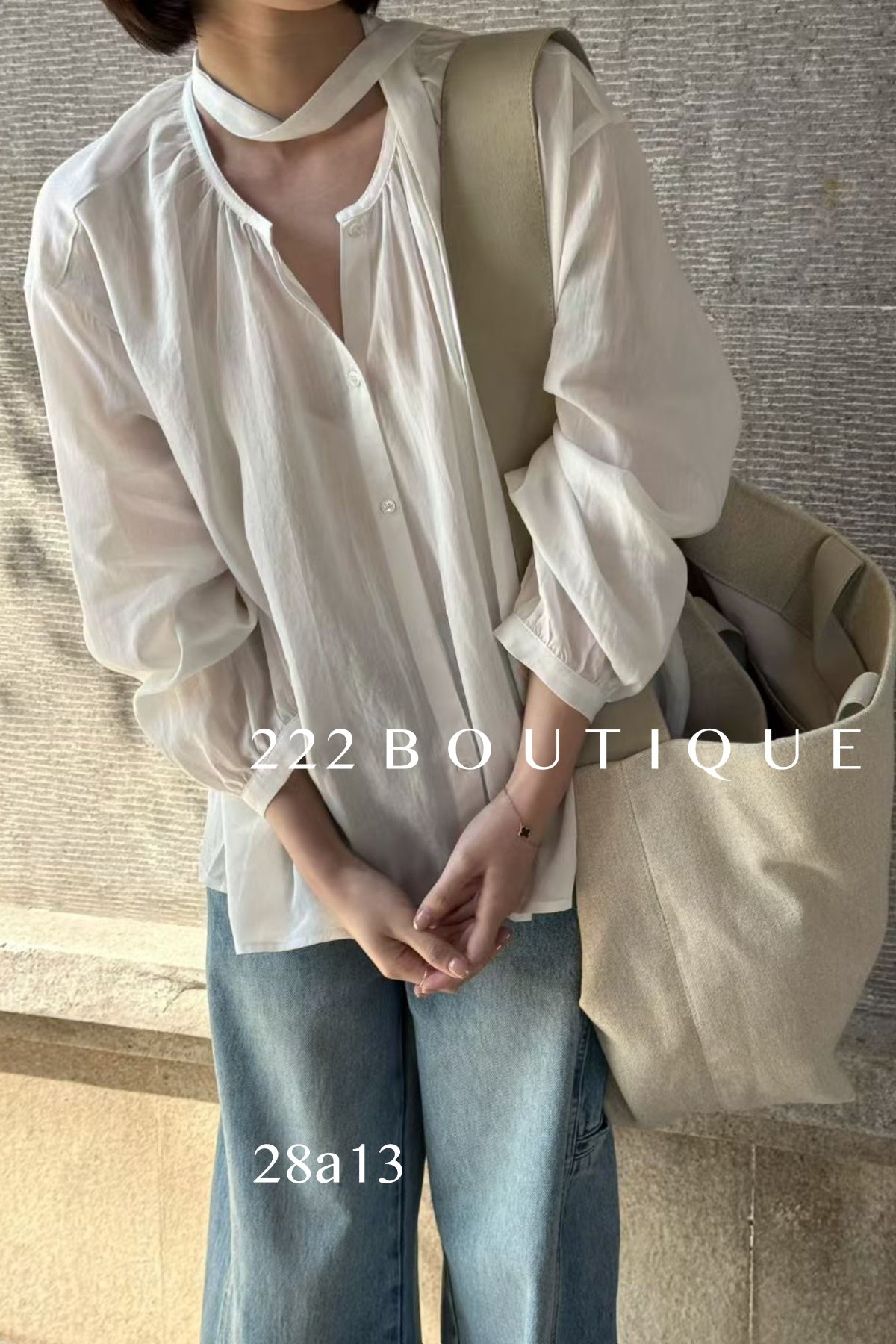 28a13- STAND COLLAR BLOUSE