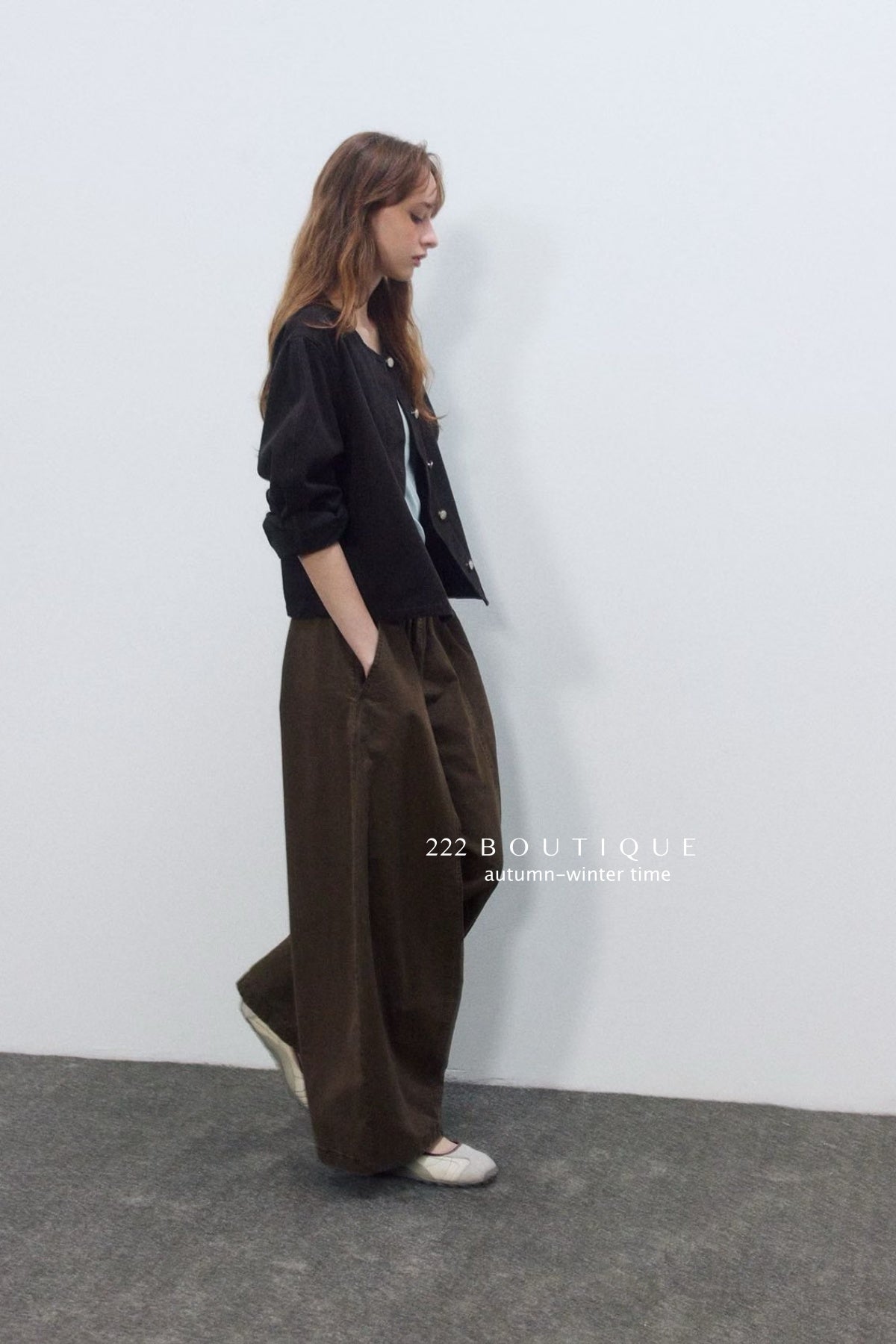 17q11 Wide-leg corduroy pants