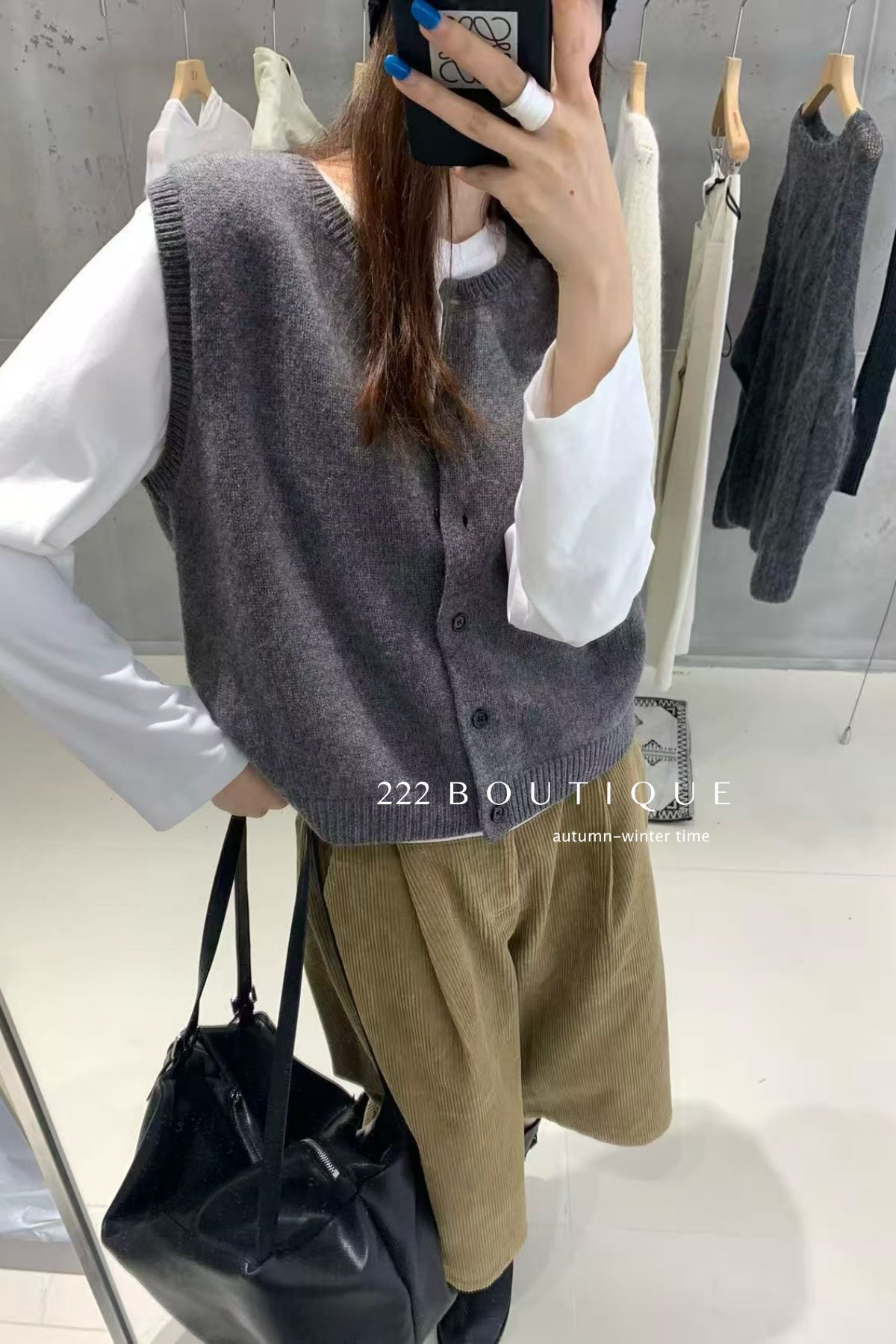 18a52 Cashmere knit vest