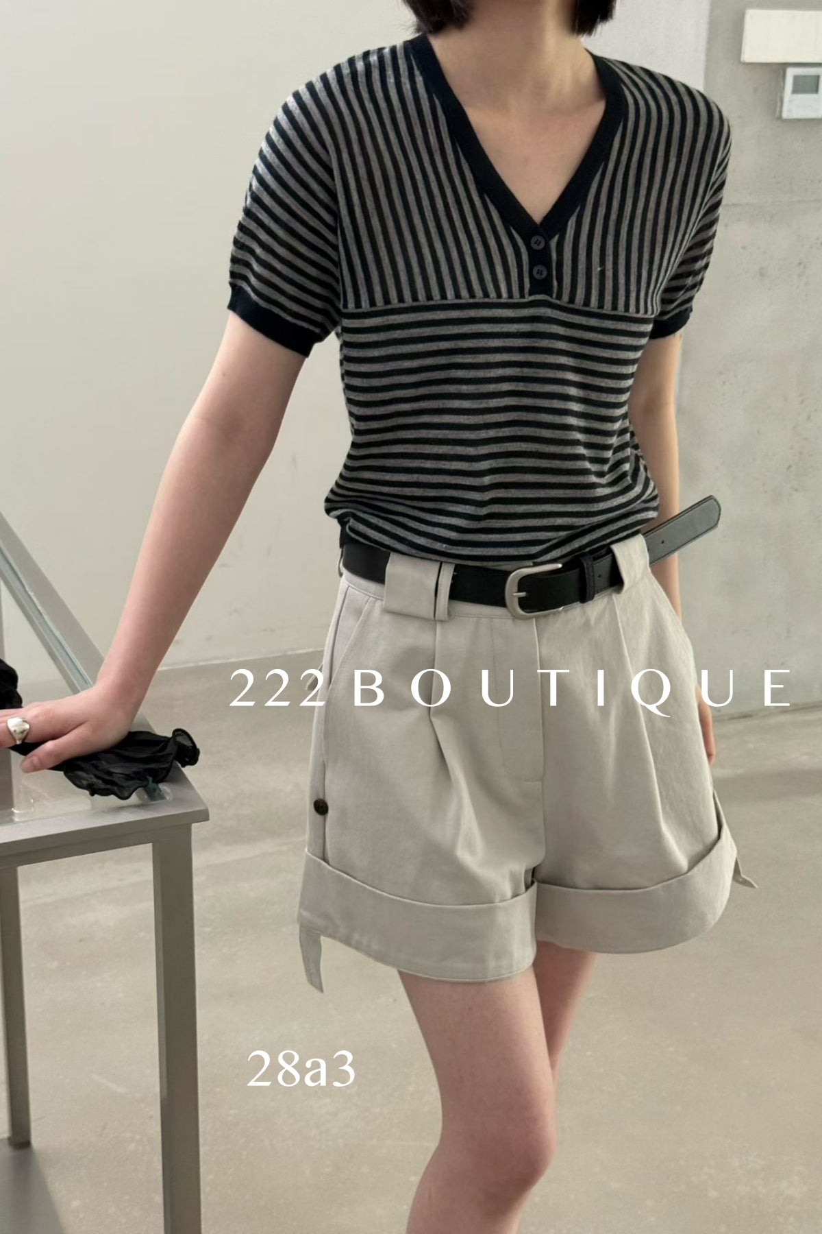28A3 - STRIED RINGER TEE