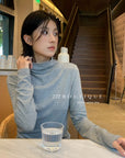18a39 Thermal turtleneck top