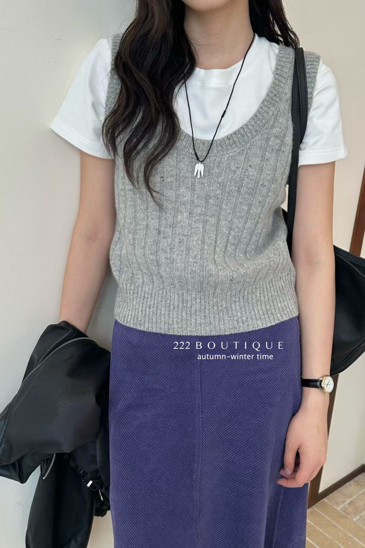 17a115 Basic cashmere gilet