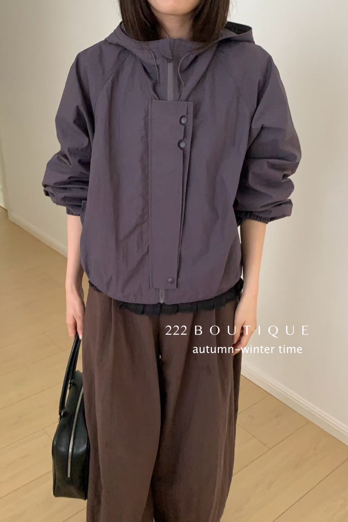 17a14 Puffer windbreaker with hood