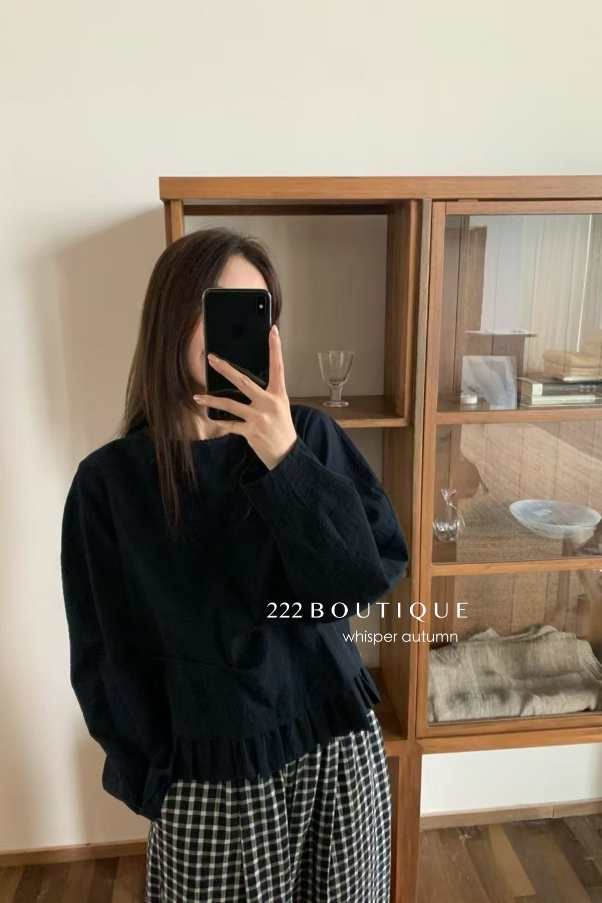 17a9 Peplum blouse with ruffled collar