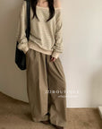 17a12 Off-shoulder Mongtoghi knit