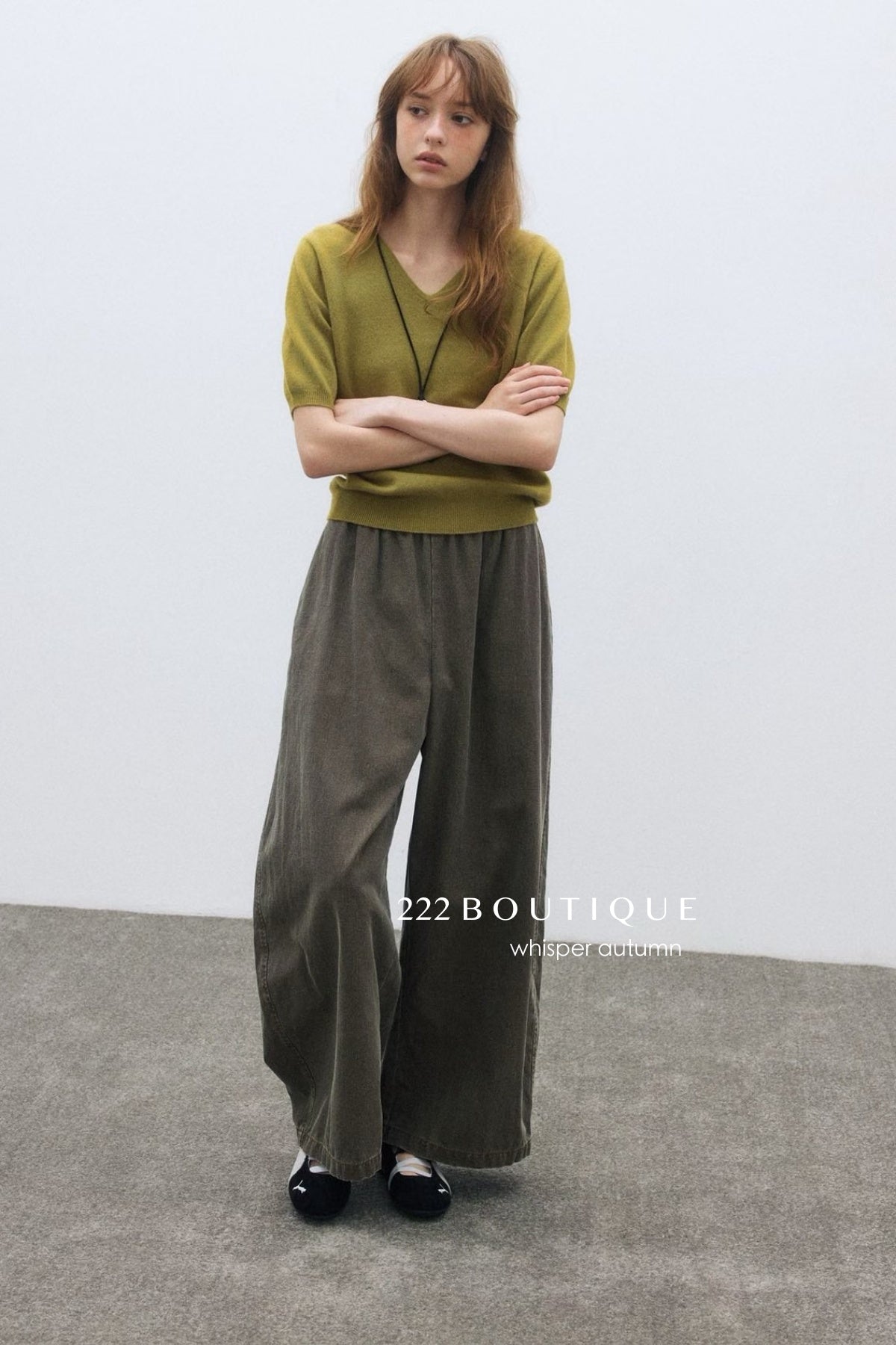 17q12 y elastic-waist pants